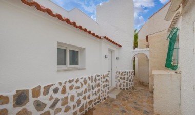 Resale - Villa - Orihuela Costa - Costa Blanca