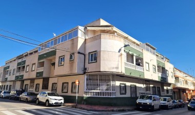 Resale - Apartment / flat - Torrevieja - Playa de los Locos