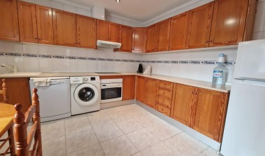 Resale - Apartment / flat - Torrevieja - Playa de los Locos