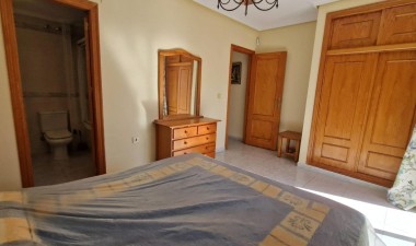 Resale - Apartment / flat - Torrevieja - Playa de los Locos