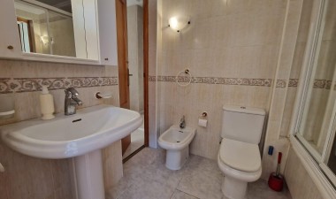 Resale - Apartment / flat - Torrevieja - Playa de los Locos