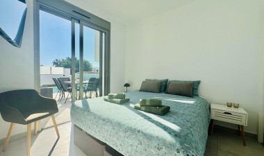 Resale - Villa - Orihuela Costa - Villamartín