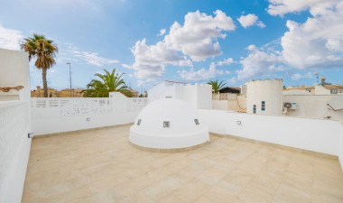 Resale - Bungalow - Orihuela Costa - Playa Flamenca