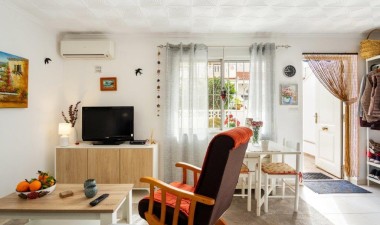 Resale - House - Guardamar del Segura - Pinomar