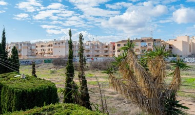 Wiederverkauf - Villa - Torrevieja - Calas Blanca