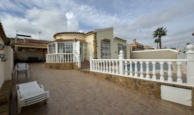 Odsprzedaż - Villa - Orihuela Costa - Costa Blanca