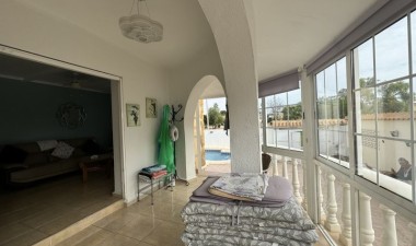 Odsprzedaż - Villa - Orihuela Costa - Costa Blanca