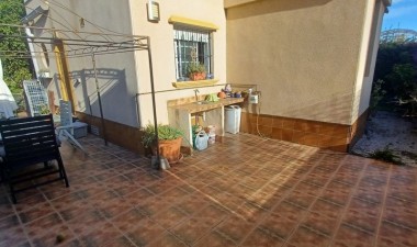 Resale - Villa - Orihuela Costa - Costa Blanca