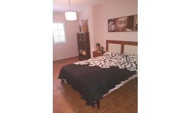 Resale - House - Torrevieja - Playa De Los Naufragos