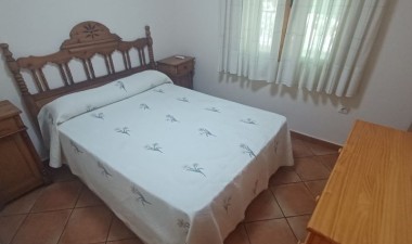 Resale - Bungalow - Torrevieja - Costa Blanca