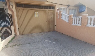 Resale - Bungalow - Torrevieja - Costa Blanca