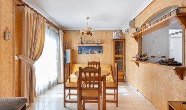 Resale - Town House - Pilar de la Horadada - Mil Palmeras