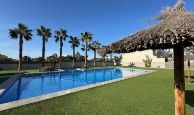 Resale - Town House - Torrevieja - aguas nuevas