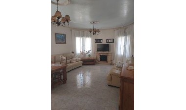 Resale - Villa - Ciudad quesada - Costa Blanca