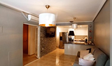 Resale - House - Dehesa de Campoamor - Costa Blanca