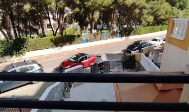 Resale - House - Dehesa de Campoamor - Costa Blanca