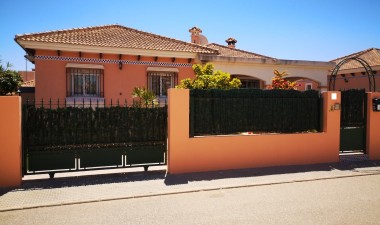 Resale - Villa - Los Montesinos - Costa Blanca