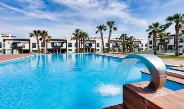 Resale - Bungalow - Orihuela Costa - La Zenia