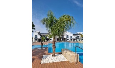 Resale - Bungalow - Orihuela Costa - La Zenia