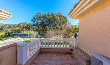 Återförsäljning - Villa - Torrevieja - Los Balcones - Los Altos del Edén