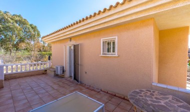 Resale - Villa - Torrevieja - Los Balcones - Los Altos del Edén