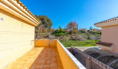 Återförsäljning - Villa - Torrevieja - Los Balcones - Los Altos del Edén