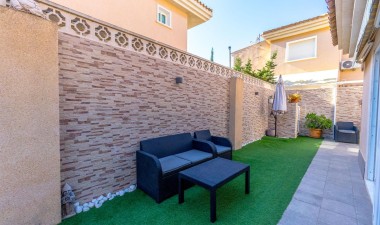 Återförsäljning - Villa - Torrevieja - Los Balcones - Los Altos del Edén