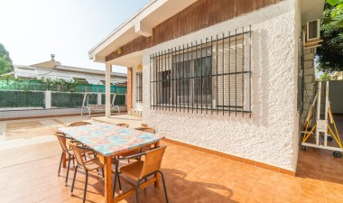 Resale - Villa - Torrevieja - Los Frutales