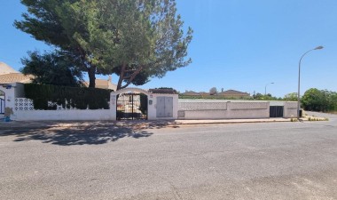 Resale - Villa - Torrevieja - La siesta