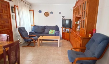 Resale - Villa - Torrevieja - La siesta