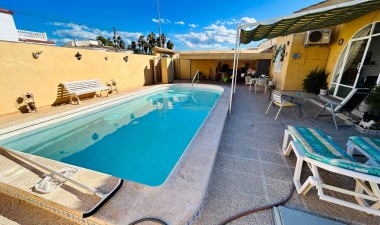 Resale - Villa - Torrevieja - Costa Blanca