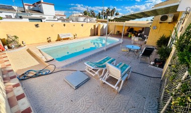 Resale - Villa - Torrevieja - Costa Blanca