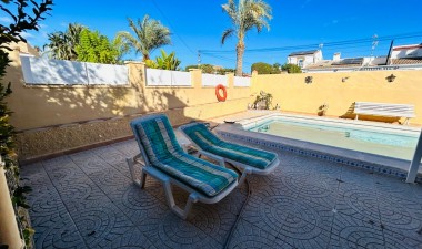 Resale - Villa - Torrevieja - Costa Blanca