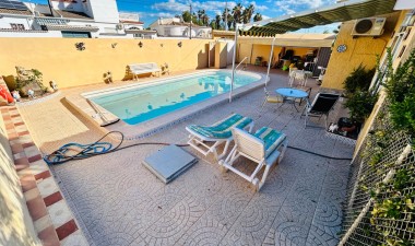 Resale - Villa - Torrevieja - Costa Blanca