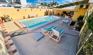 Resale - Villa - Torrevieja - Costa Blanca