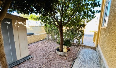 Resale - Villa - Torrevieja - Costa Blanca