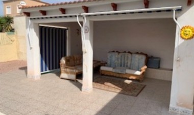 Resale - Villa - San Luis - Inland