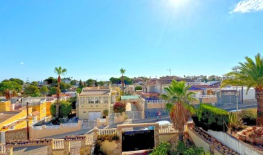 Resale - Villa - Torrevieja - Costa Blanca