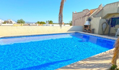 Resale - Villa - Torrevieja - Costa Blanca