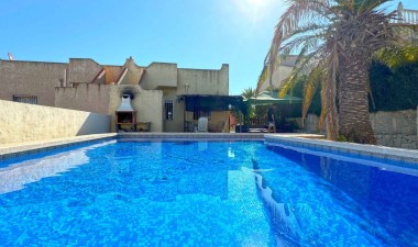 Resale - Villa - Torrevieja - Costa Blanca