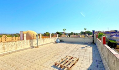 Resale - Villa - Torrevieja - Costa Blanca