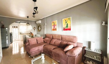 Resale - House - Pilar de la Horadada - Costa Blanca