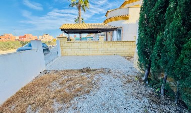 Resale - House - Los Montesinos - La Herrada