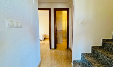 Resale - House - Los Montesinos - La Herrada