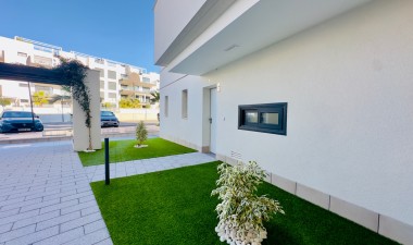 Resale - Apartment / flat - Orihuela Costa - Villamartín