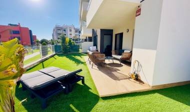 Resale - Apartment / flat - Orihuela Costa - Villamartín