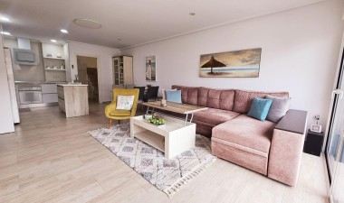 Resale - House - Torrevieja - La siesta