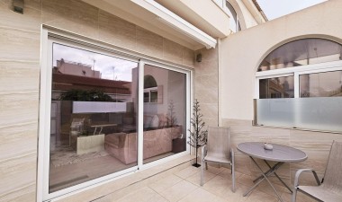 Resale - House - Torrevieja - La siesta