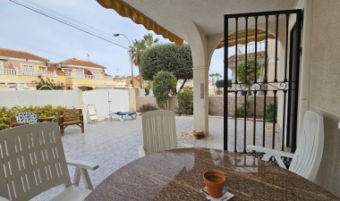 Återförsäljning - Villa - Villamartin - Costa Blanca