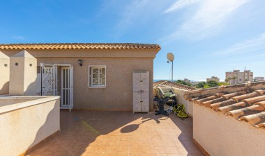 Odsprzedaż - Bungalow - Torrevieja - Aguas Nuevas 2